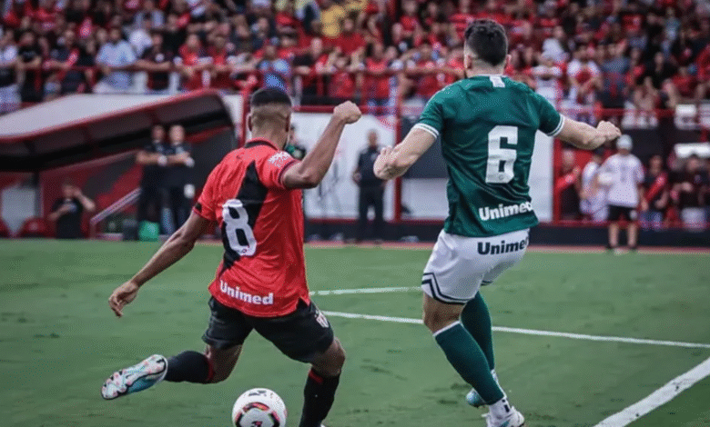 Goiás x Atlético-GO: onde assistir, escalações e arbitragem
