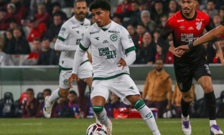 Goiás x Athletico-PR: partida decisiva em busca do G4 da Série B