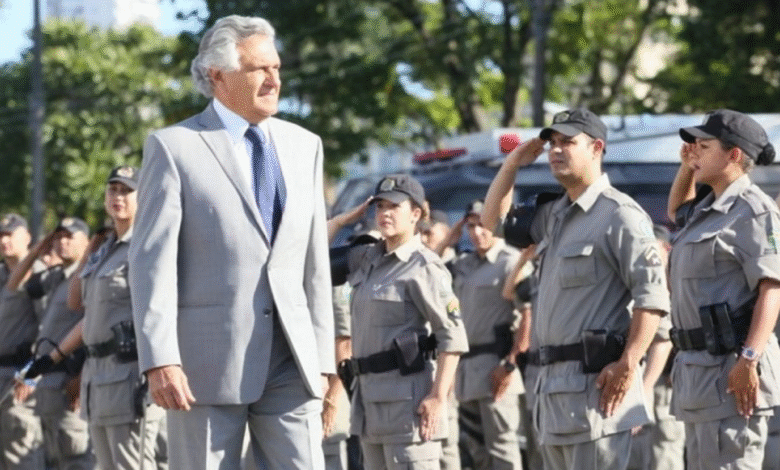 Caiado oferece apoio policial de Goiás à megaoperação nas favelas do Rio