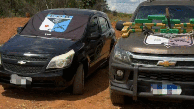Dupla em carro roubado morre em confronto com o COD
