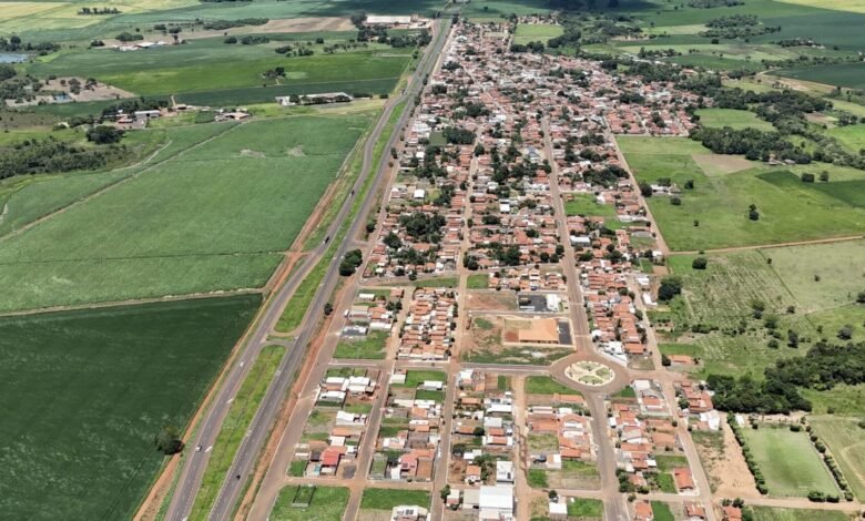 Concurso em Santo Antônio da Barra abre 284 vagas com salários de até R$ 4,2 mil