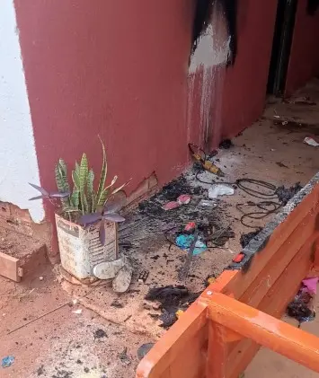 Homem é preso após agredir adolescente e incendiar objetos dentro de casa em Aparecida de Goiânia