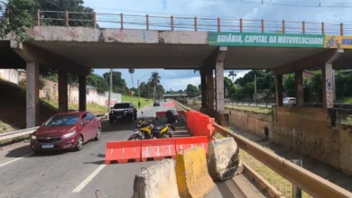 Prefeitura avança com obra para criar 3ª faixa na Marginal Botafogo e deve mudar velocidade da via
