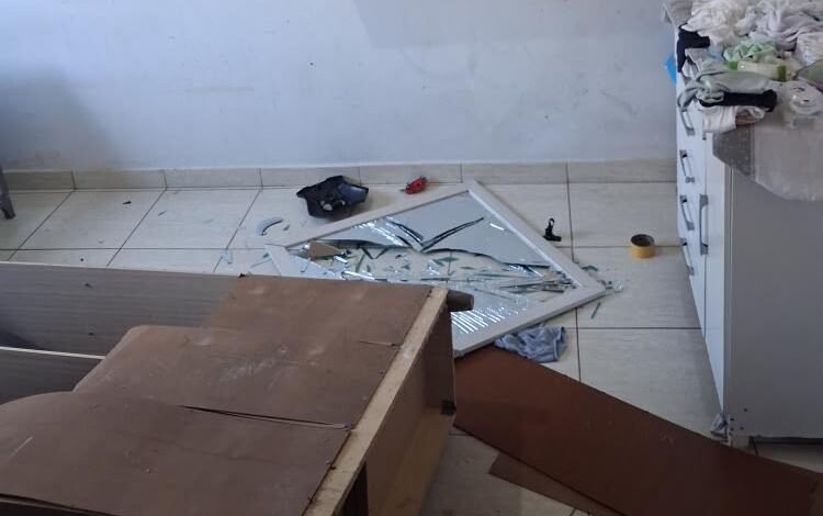 Homem é preso suspeito de agredir mulher, em Aparecida (Foto: PM)