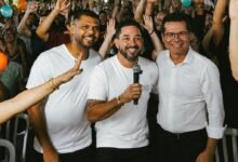 Thialu reúne mais de 1.000 apoiadores e declara apoio a Romário Policarpo para deputado estadual