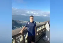 Jovem goiano desaparece após ser arrastado por correnteza no mar de Copacabana