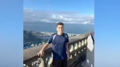 Jovem goiano desaparece após ser arrastado por correnteza no mar de Copacabana
