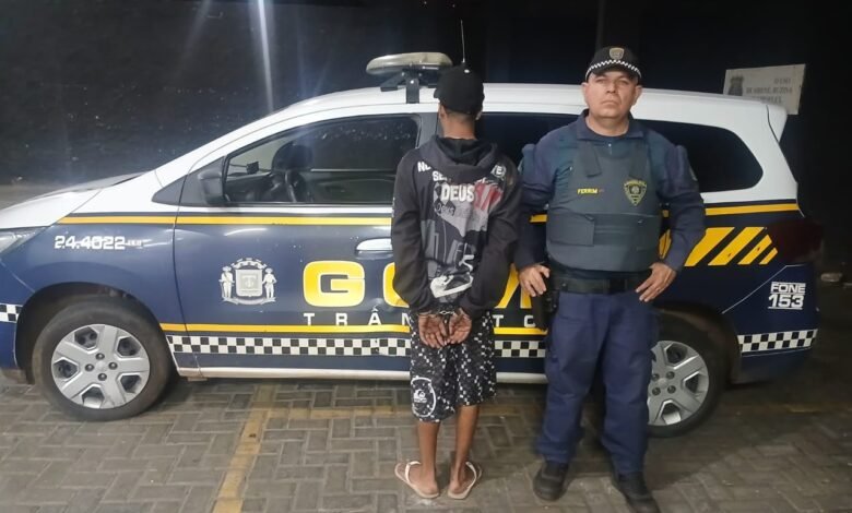 Jovem de 18 anos é preso por tráfico de drogas em Goiânia (GCM)