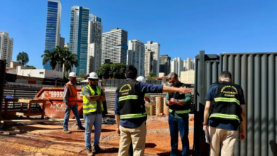 Goiania-aperta-fiscalizacao-e-autua-empresas-por-ocupacao-irregular-de-ruas-e-calcada