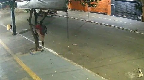 Homem furta ar-condicionado no centro de goiânia