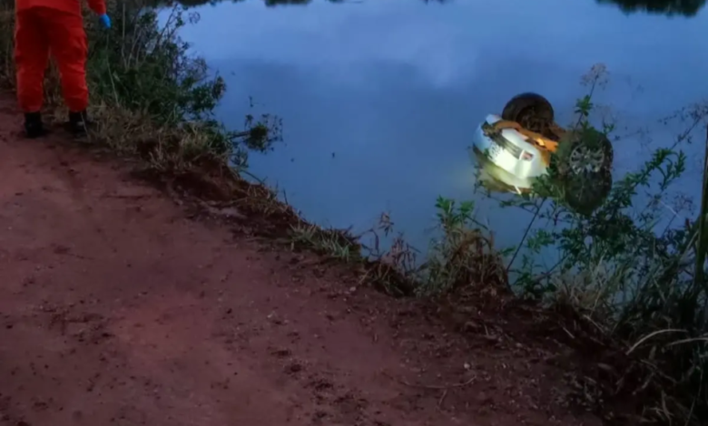Acidente com carro submerso em represa deixa idoso morto em Morrinhos